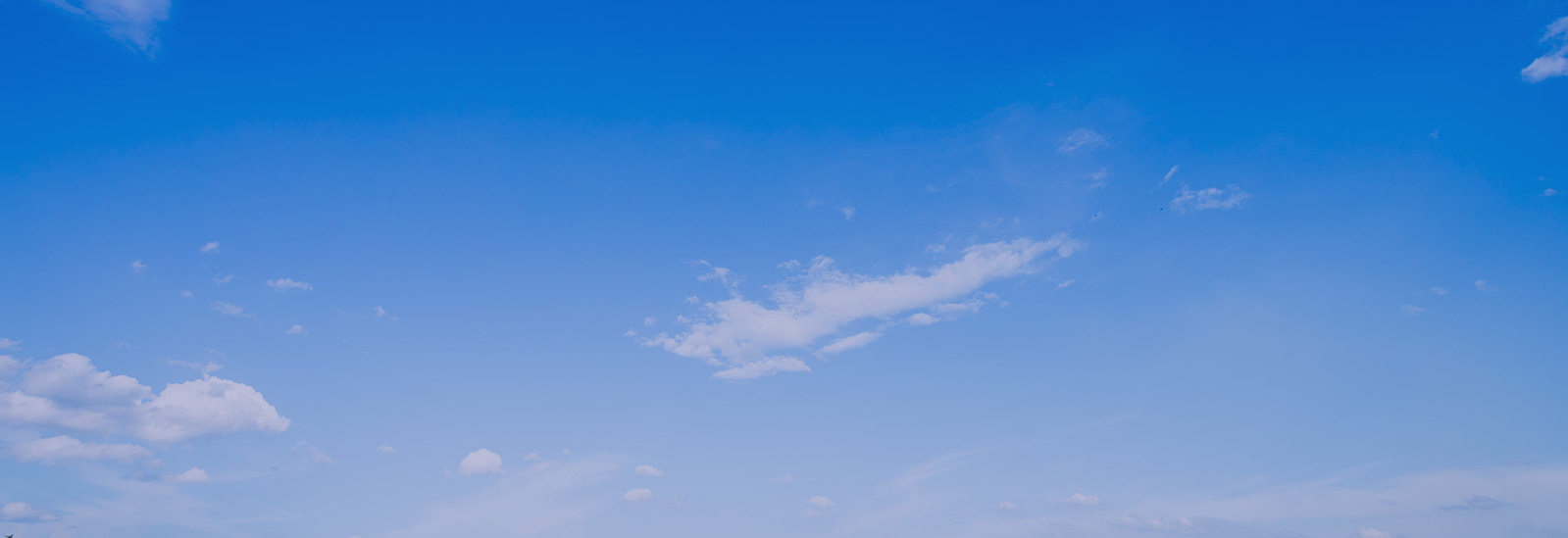 青空と雲の背景